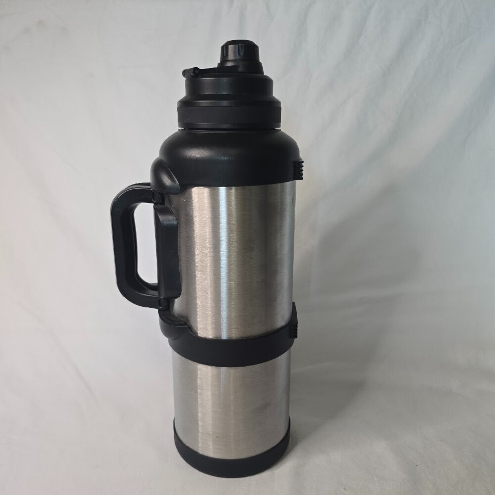 MANNA Titan 1.05 Gal/4L, Vacuum Insulated 18/8 Stainless Steel Jug